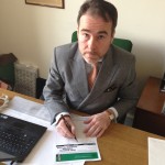 Chris Pincher signs the petition against parking charges at Sir Robert Peel hospital